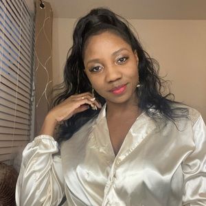 Meet your Posher, Lacie